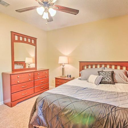 Spacious Kemah Clear Lake Home With Porch And Fire Pit Екстер'єр фото